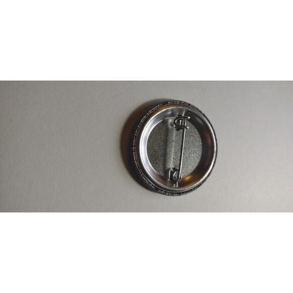 Rocky Horror Picture Show Licensed Button Badge 1983 Halloween Pinback Vintage - Picture 3 of 3